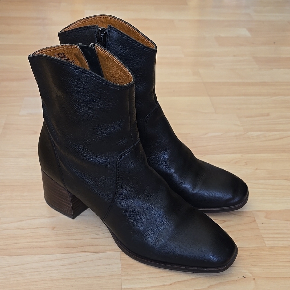 Lucky Brand Womens Laidem Black Leather Zip Up Ankle Boots Size 8.5